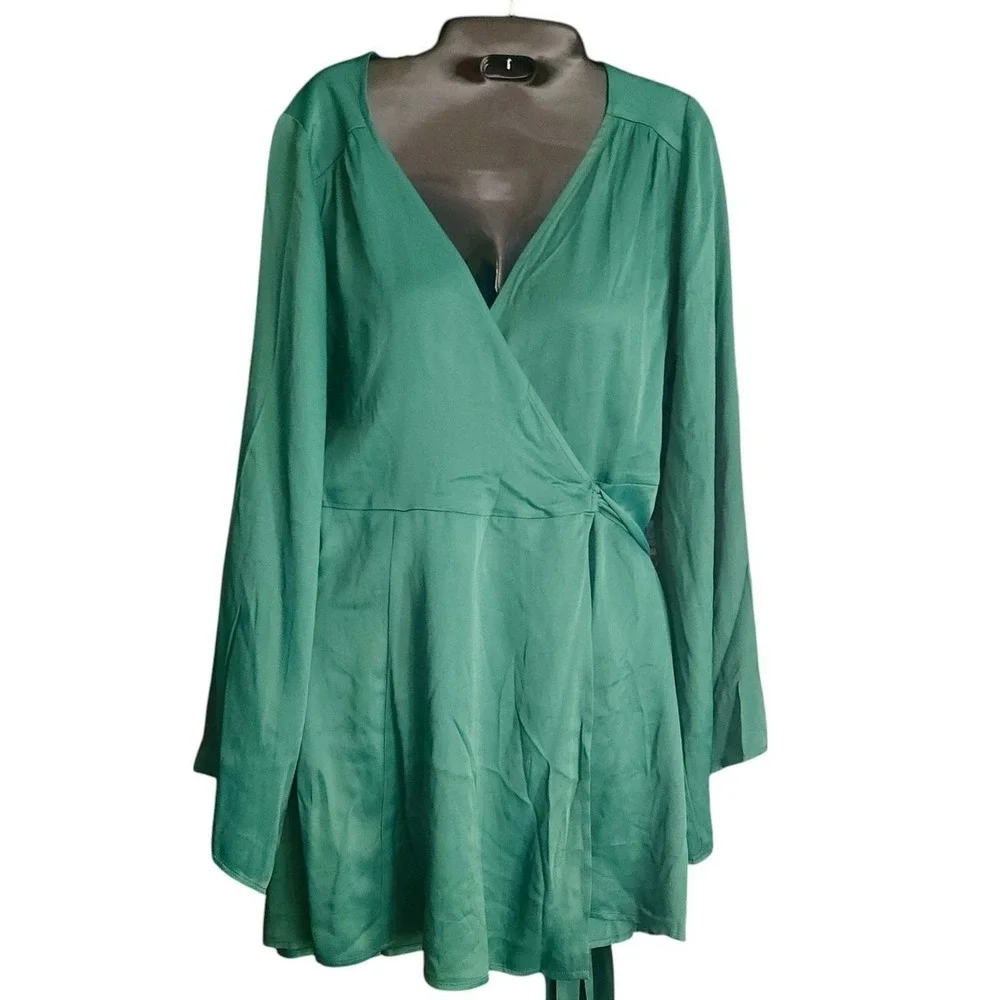 SHORE Emerald Green Satin Wrap Dress Bell Sleeve Tie Waist Mini Sz Large NWT$238 - Picture 4 of 10